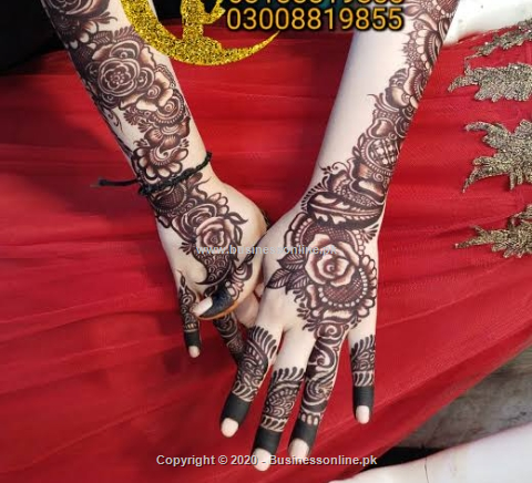 Mani mahndi houes
